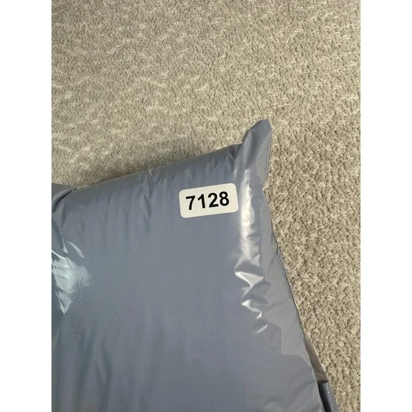 Reformation Sweater Womens Small Ribbed Turtleneck Cropped Pullover Cashmere Ble - Picture 7 of 7